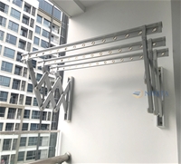 Giàn phơi gắn tường