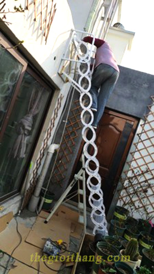 thang gác lửng